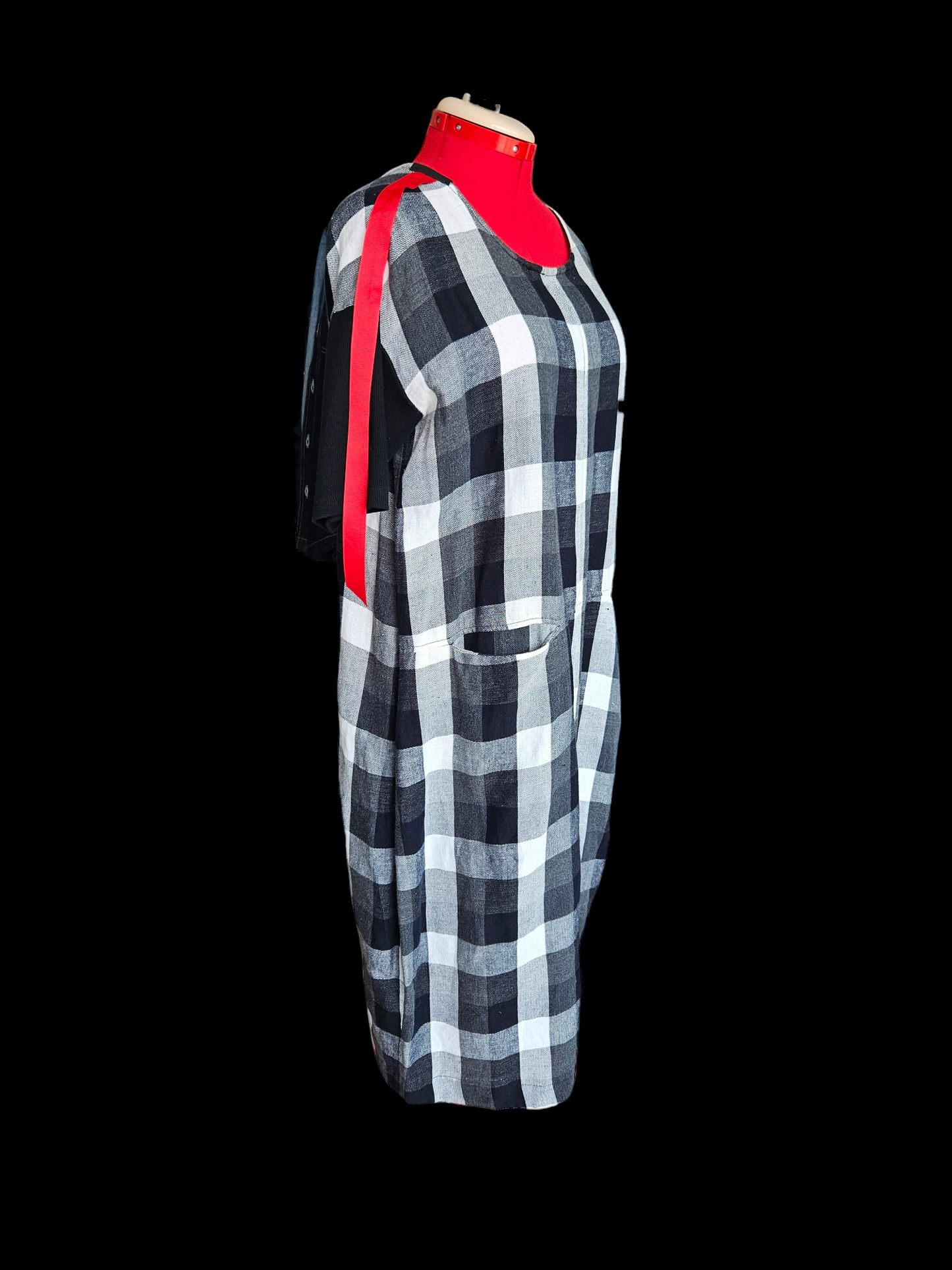 Checkered Dress with Red - size L